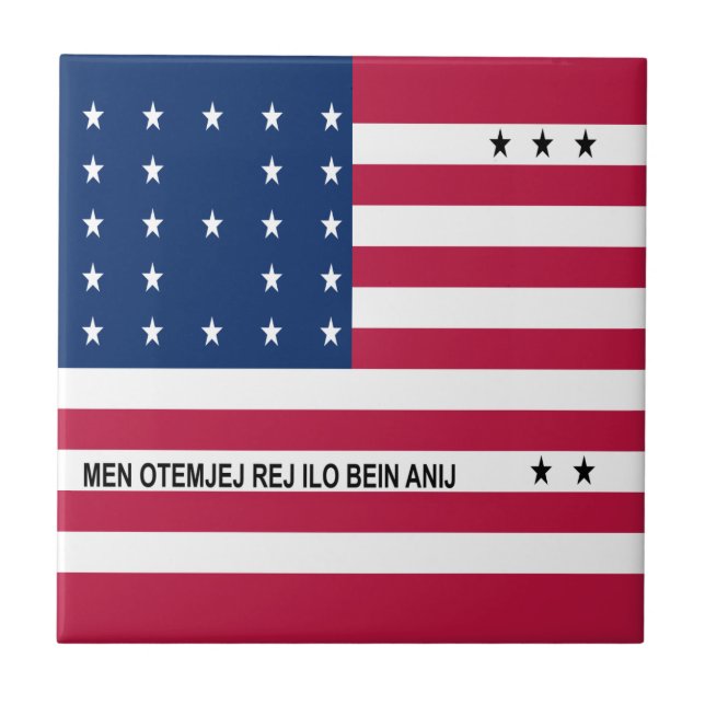 Patriotisk Bikiniatollen-flagga Kakelplatta (Framsidan)