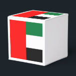 Patriotisk favorlåda med UAE:s flagga Presentaskar<br><div class="desc">Fira din tillställning med emiratisk stolthet med hjälp av våra presentaskar som pryds av Förenta arabemiratens flagga!</div>