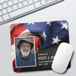 Patriotisk Flagga i Loving Memory Sympathy Photo Musmatta