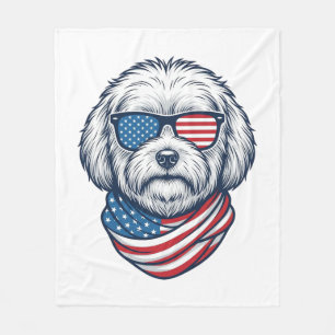 Patriotisk Fluffig Hund Vektor Illustration_1 Fleecefilt