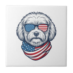 Patriotisk Fluffig Hund Vektor Illustration_1 Kakelplatta