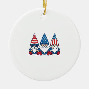 Patriotisk Gnom Trio Vintage Vektor T-Shirt Design Julgransprydnad Keramik