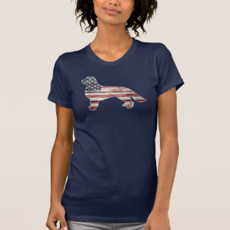 Patriotisk guld- Retriever, amerikanska flaggan T-shirt