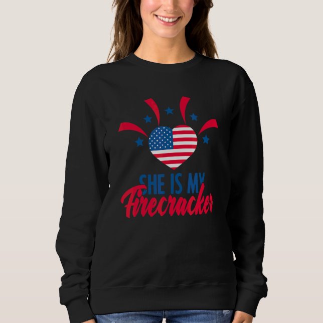Patriotisk Hon Är Min Smällare 4 Juli Ameri T Shirt (Framsida)