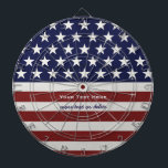 Patriotisk Juli 4th för amerikanUSA flagga Piltavla<br><div class="desc">Den inspirerade amerikanska flaggan - den patriotiska röd,  vit- och blåttdartboardpersonligen med ditt namn,  text,  patriotiskt ordstäv eller tar precis bort texten.  Visa din USA pride som är daglig,  på 4th den Juli,  minnesdagen- eller veteran dagen med denna enorma patriotiska design.</div>