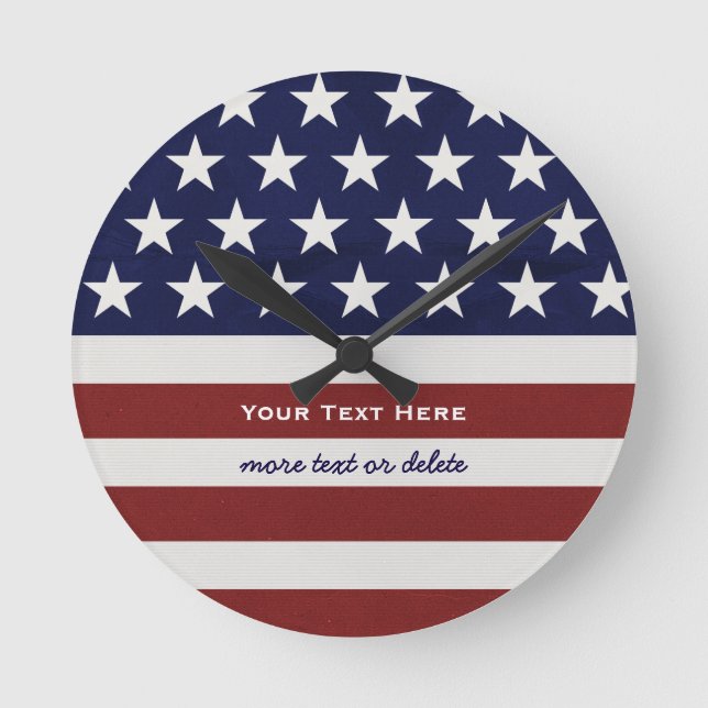 Patriotisk Juli 4th för amerikanUSA flagga Rund Klocka (Framsida)