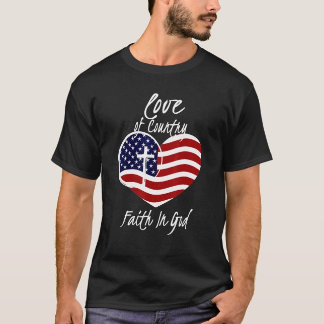 Patriotisk kristen tro på Gud Heart Kor Ameri T Shirt (Framsida)