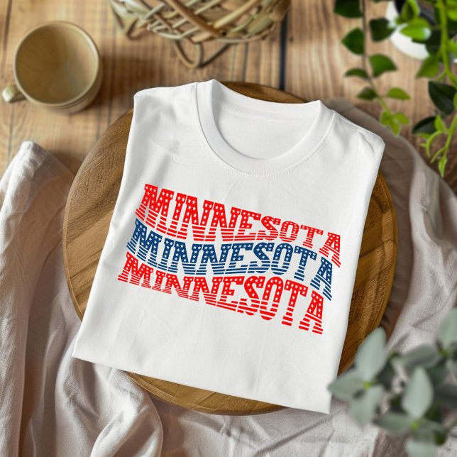 Patriotisk Minnesota röd och blå Boho T-shirt  (Skapare uppladdad)