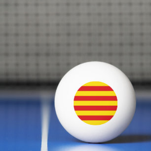 Patriotisk ping pong boll med Kataloniens Flagga
