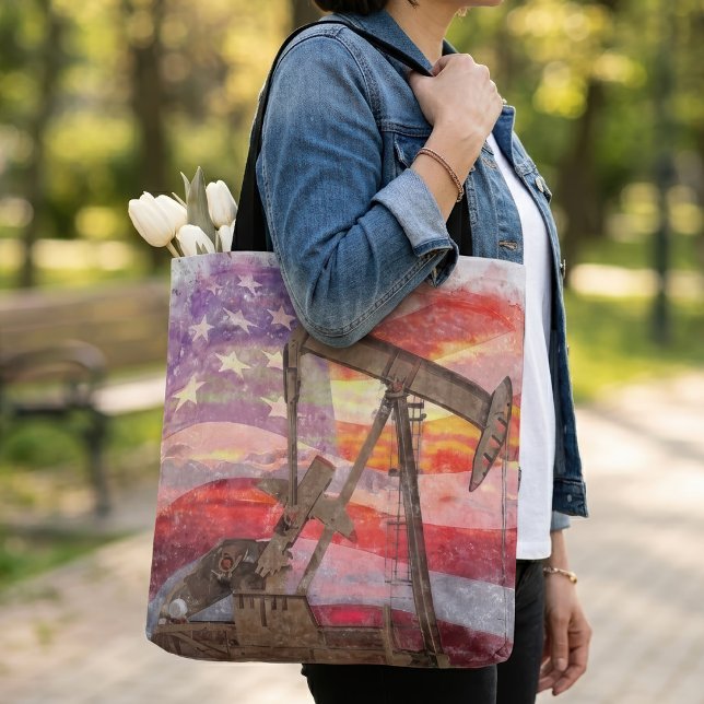 Patriotisk Pumpjack vid solnedgång Pastellteckning Tygkasse (Patriotic Pumpjack at Sunset Pastel Drawing Art. Tote Bag)