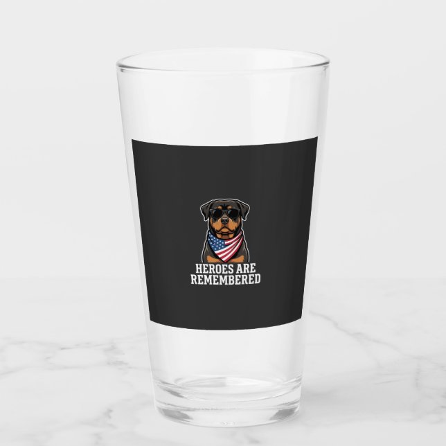 Patriotisk Rottweiler Hjälte Hund Vektor Design Glaskopp (Framsida)