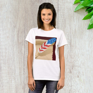 Patriotisk skrivfjäder på antikt papper t shirt