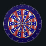 Patriotisk stars och stripesamerikanska flaggan piltavla<br><div class="desc">Denna röda, för vit- och blåttstars och stripesdartboarden design inspireras av flagga av Amerikas förenta stater. Den skulle lookcoola i en modig rum- eller mangrotta med ett lantligt Americana tema och skulle är en underbar långt som underhåller dina gäster på 4th av det Juli independence daypartyet. Se variationer i vårt...</div>