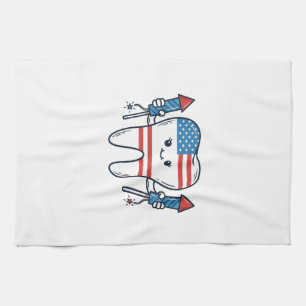Patriotisk Tandmaskot fyrverkeri Vector Design_1 Kökshandduk