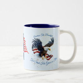 Patriotiska Amerika, den vackra Mugg Eagle-Flagga