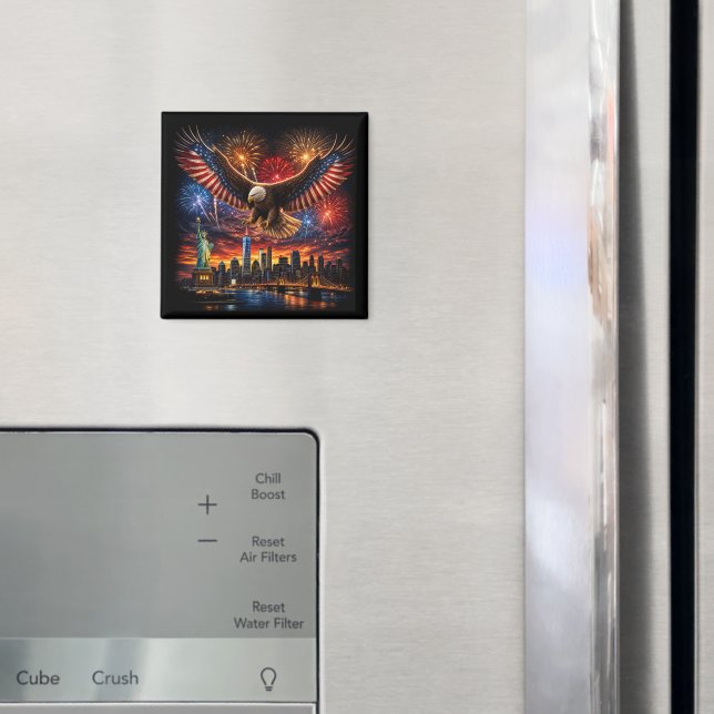 Patriotiska Fiskgjuse Fyrverkerier New Yorks Skyli Magnet (In Situ (Fridge))