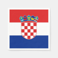 Patriotiska pappra blöjor med kroatiska flagga