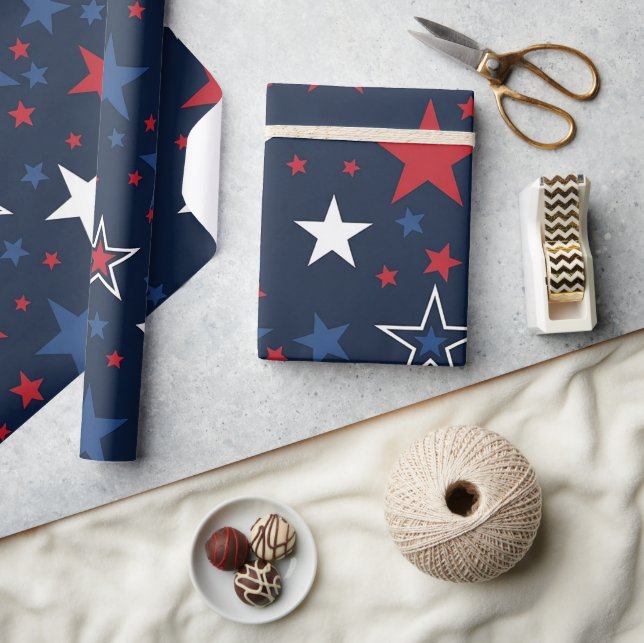 Patriotiska stjärnor på mörkblått sömlöst mönster presentpapper (Hantverk)