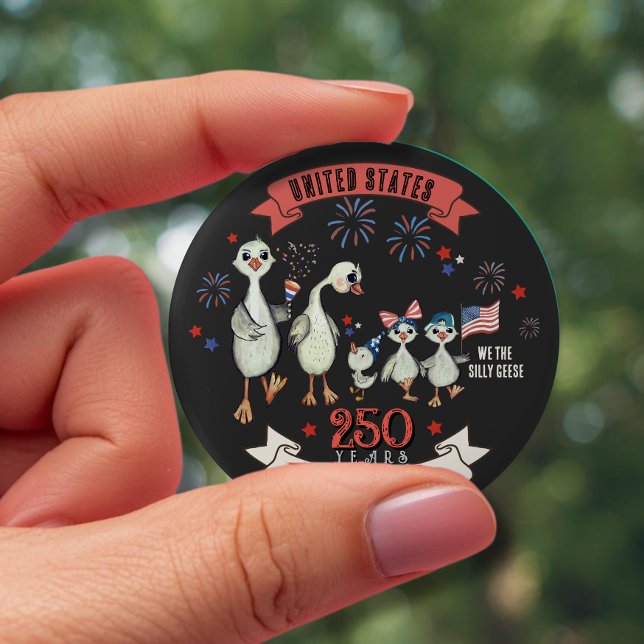Patriotiska USA 250 år av frihet Dumma gäss Knapp (Patriotic US 250 Years of Liberty Silly Geese Button)