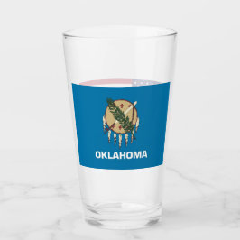 Patriotiskt glas kopp med flagga av Oklahoma