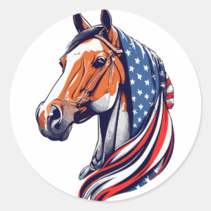 Patriotiskt Pride: Kvarthäst med amerikansk Flagga Runt Klistermärke