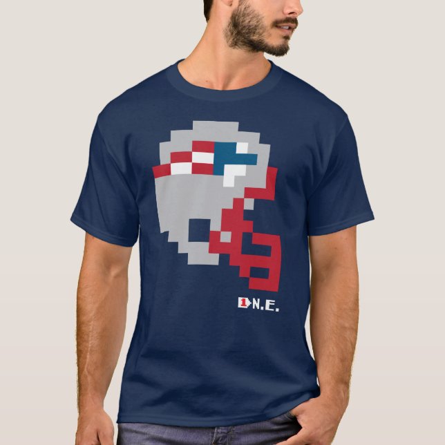 Patriots Tecmo Bowl Helmet T-Shirt (Framsida)