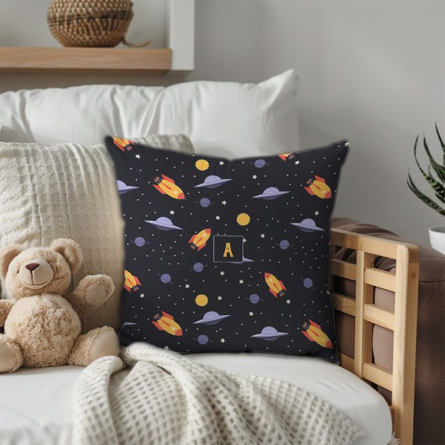 Pattern space lavender orange black monogram kudde (Skapare uppladdad)