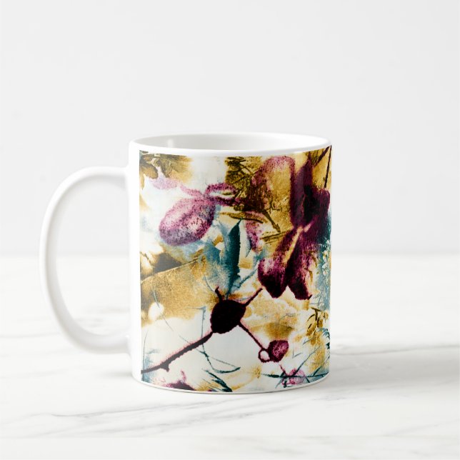 Patterned batik fabric suitable as backgroundabstr kaffemugg (Vänster)