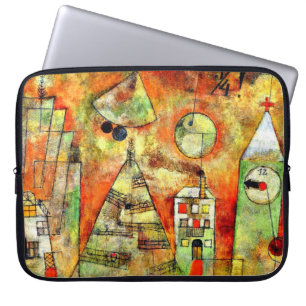 Paul Klee art: Ovärdig timme, berömd Klee-målni Laptop Sleeve