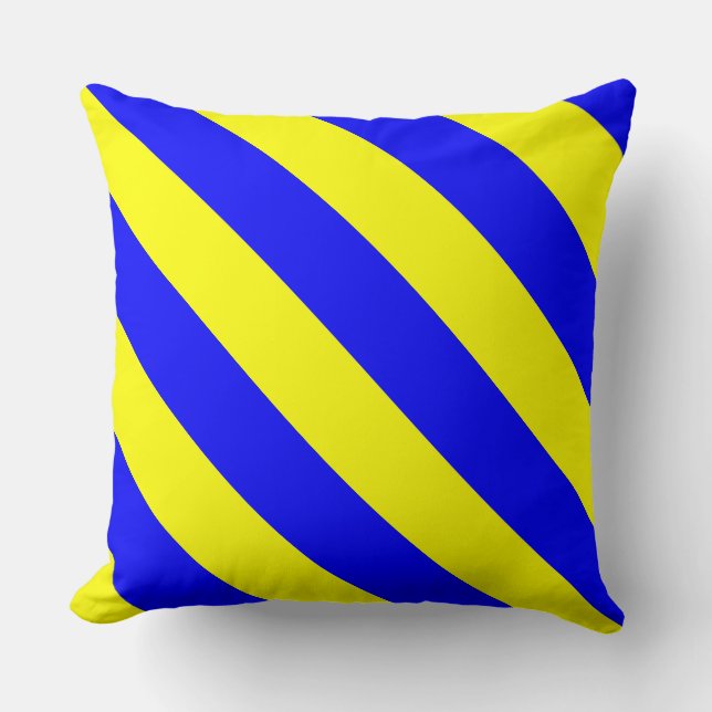Paul McGehee "K - Kilo" Maritime Flagga Pillow Kudde (Framsida)