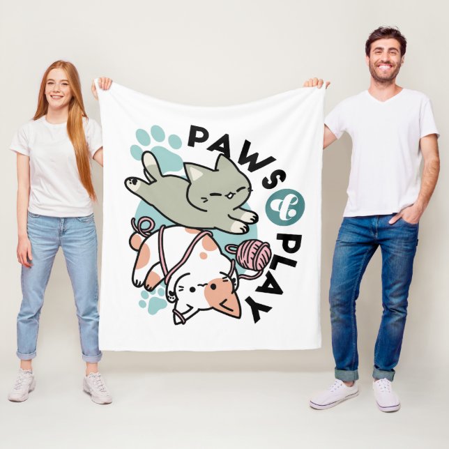 Paws and Play – Adorable Cat Illustration Fleecefilt (På plats)