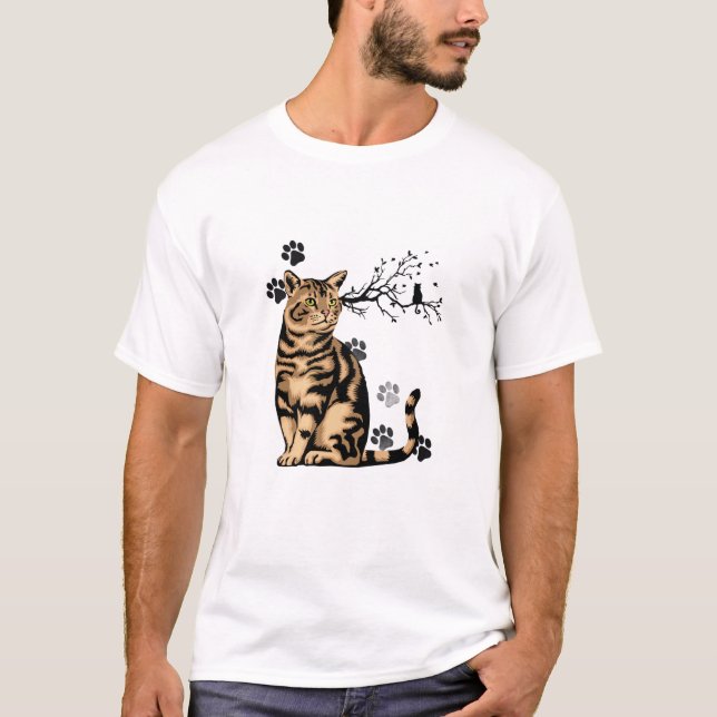 "Pawsitive Vibes" T-Shirt with Cat (Framsida)