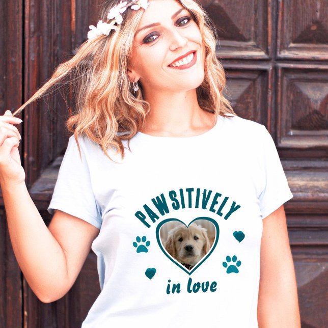 Pawsivt i Tass Heart-Hund i Kärlek T Shirt (Skapare uppladdad)