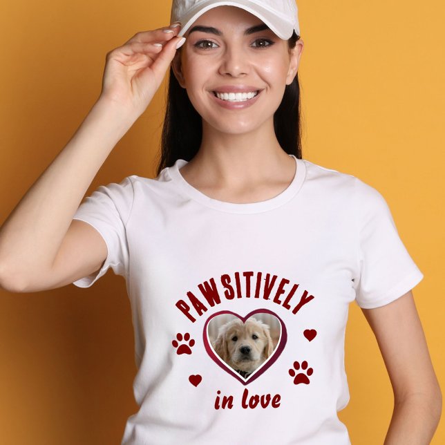 Pawsivt i Tass Heart-Hund i Kärlek T Shirt (Skapare uppladdad)
