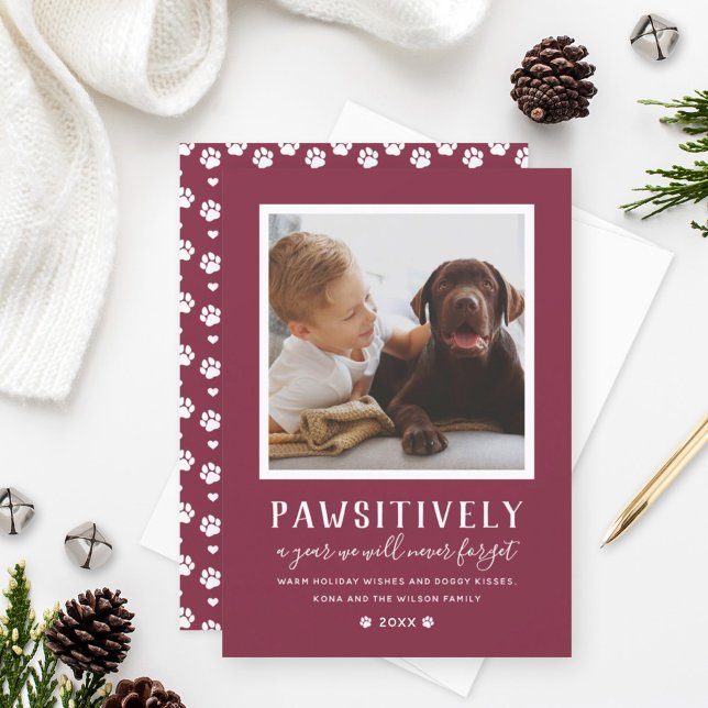 Pawsivt oförglömligt års Burgundy-Hund-foto Julkort (Skapare uppladdad)