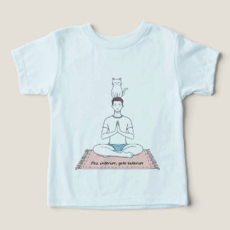 Paz Interior, Gato Exterior T Shirt