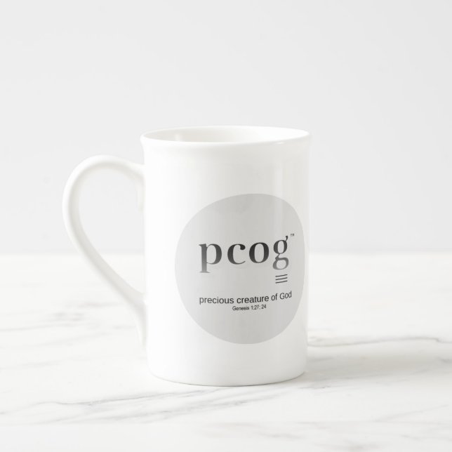 pcog-akronym; rund hel msg; svart-vit färg; benporslin mugg (Vänster)