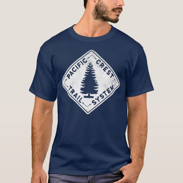 PCT Pacific Vapensköld Trail System Hiker för att  T Shirt (Framsida)