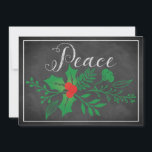 Peace Helgdag Card | Faux Chalkboard, Holly Julkort<br><div class="desc">Denna billiga och festliga svarta och vita faux-krita "Peace"-jul eller Helgdag-kort har en grupp gieneri som har grå löv och bär och annat blandat löv på en fin krita med en tunn vit krita som ser ut gräns kring den. Den första formuleringen görs i ett modernt handskrivet typsnitt. På baksidan...</div>