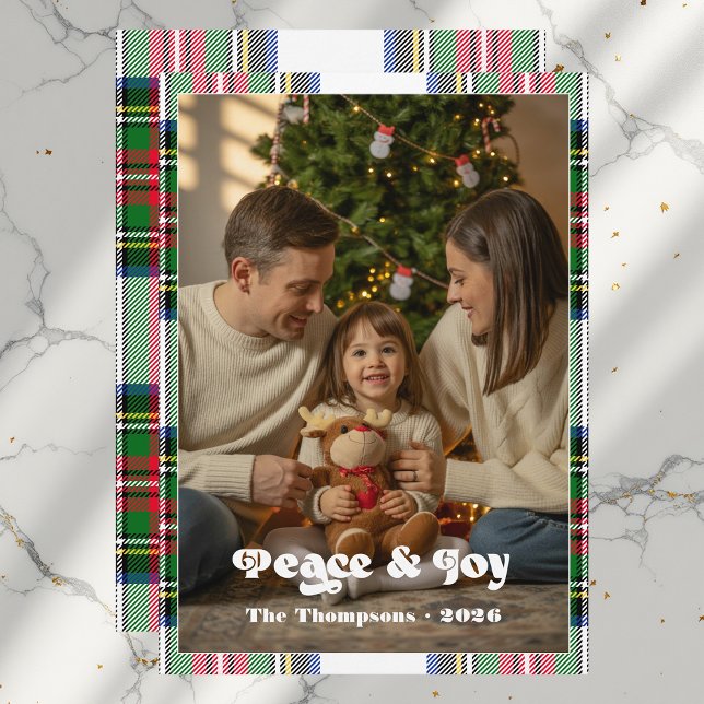 Peace & Joy Bright Tartan Play-familjens jul Julkort (Peace & Joy Bright Tartan Plaid Family Christmas Holiday Card)