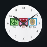 Peace Kärlek Chow Chow Rund Klocka<br><div class="desc">En söt chow-klocka med fredstecken,  hjärta och söt chow-hund.</div>