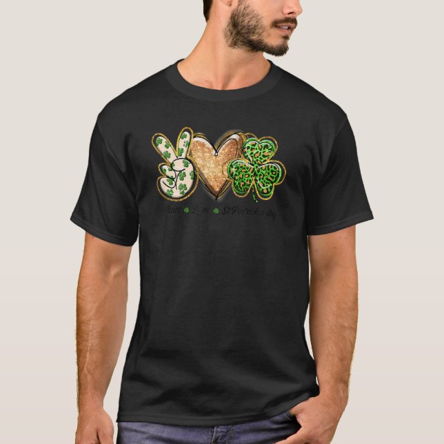 Peace Kärlek Irish Cute Peace Heart Shamrock St Pa T Shirt (Framsida)