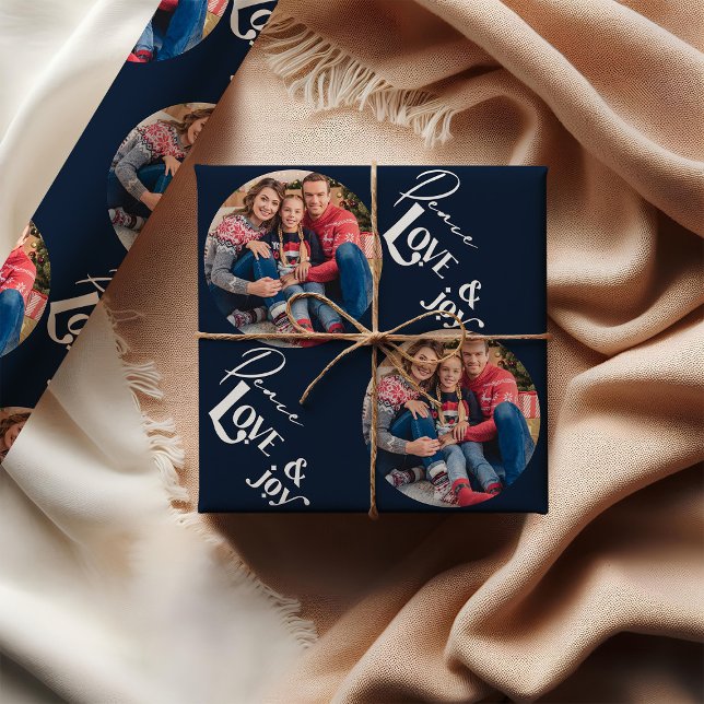 Peace Kärlek Joy Elegant Typography Blue Photo Presentpapper (Photo Wrapping Paper - Peace Love and Joy)