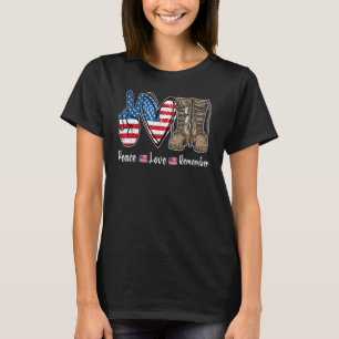 Peace Kärlek minns bekämpningen av Boots USA flagg T Shirt