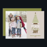 Peace Kärlek och Joy Julgran Grönt Photo Julkort<br><div class="desc">Fred,  Joy och Kärlek | En roligt och ett snabbt fotokort för helgdag till ge din familj och dina vänner. Den har ett vitt och grönt rand mönster Julgran och ett "fred,  Kärlek och glädjen"-citat. Anpassa genom att lägga till ett foto,  namnteckning i familjen,  år och annan information.</div>