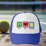 Peace Kärlek Pickleball Keps<br><div class="desc">Kärlek Pickleball-hatt för en pickle boll-spelare med sött fredstecken,  hjärta och gult boll för idrotten.</div>