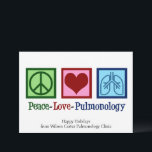 Peace Kärlek Pulmonology Anpassade Pulmonolog Julkort<br><div class="desc">Peace Kärlek Pulmonology helgdagskort. En coola pulmonolog julkort för pulmonologi doktor eller sjuksköterska med fredstecken,  hjärta och lungor. En underbar utformning för en lungspecialist som behandlar astma och andra andningsproblem.</div>