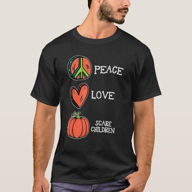Peace Kärlek Pumpkin Skrämmer Children Fall Funny  T Shirt (Framsida)