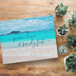 Peace Kärlek Sandy Feet Tropical Hawaii Beach Phot Pussel<br><div class="desc">"Fred, kärlek och sandiga fötter." Påminn dig om den färska saltdoften från luft. Slappna av, andas in och utforska soliditeten hos en tom hawaiisk tropisk strand som är komplett med blå himmel, turkos vatten och mjuk vit sand när du användor denna häpnadsväckande chic, ett vibrerande färgad fotopussel. Gör en underbar...</div>