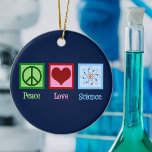 Peace Kärlek Science Teacher Blue Jul Julgransprydnad Keramik<br><div class="desc">Coola för en vetenskapslärare,  vetenskapsman eller bara en gåva som kärlek lär sig om hur världen fungerar. Den vetenskapliga designen Cute Peace Kärlek med fredstecken,  hjärta och atom.</div>